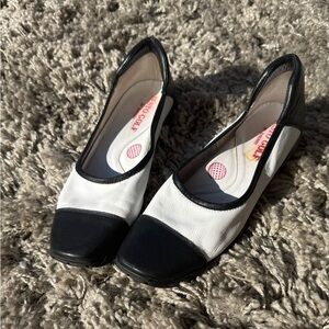 Franco Sarto Black and White golf Flats